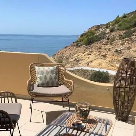 Apartamento Ver-o-mar Apartment *