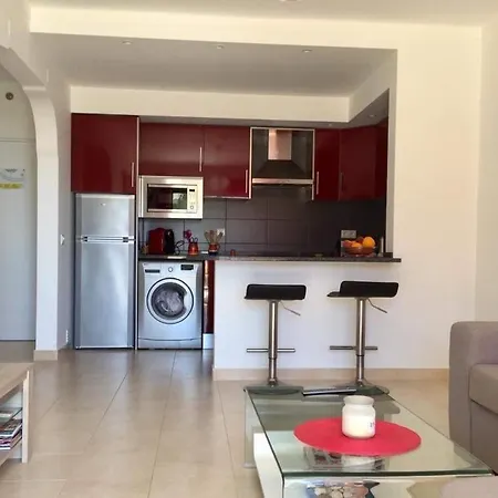 Apartamento Ver-o-mar Apartment *